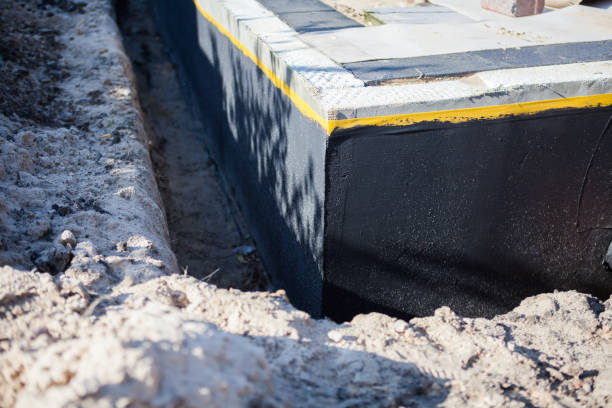 Professional Vapor Barrier Installation technician working in Maplewood, MN